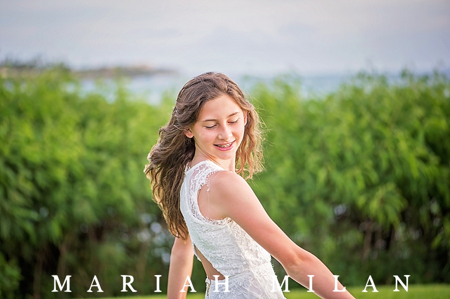 Kapalua Bay family photo session by Maui photographer Mariah Milan