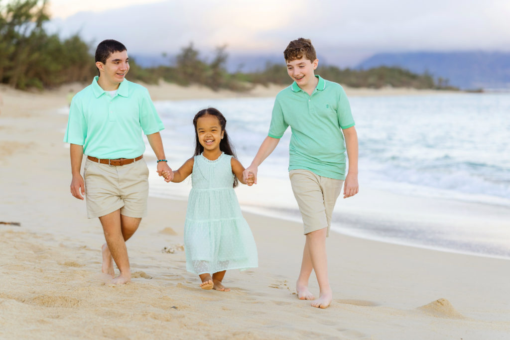 G Family's Sunrise Photography at Baldwin Beach, Maui