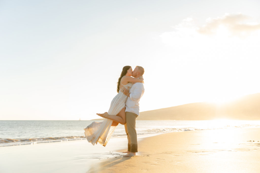 Elopement in Maui